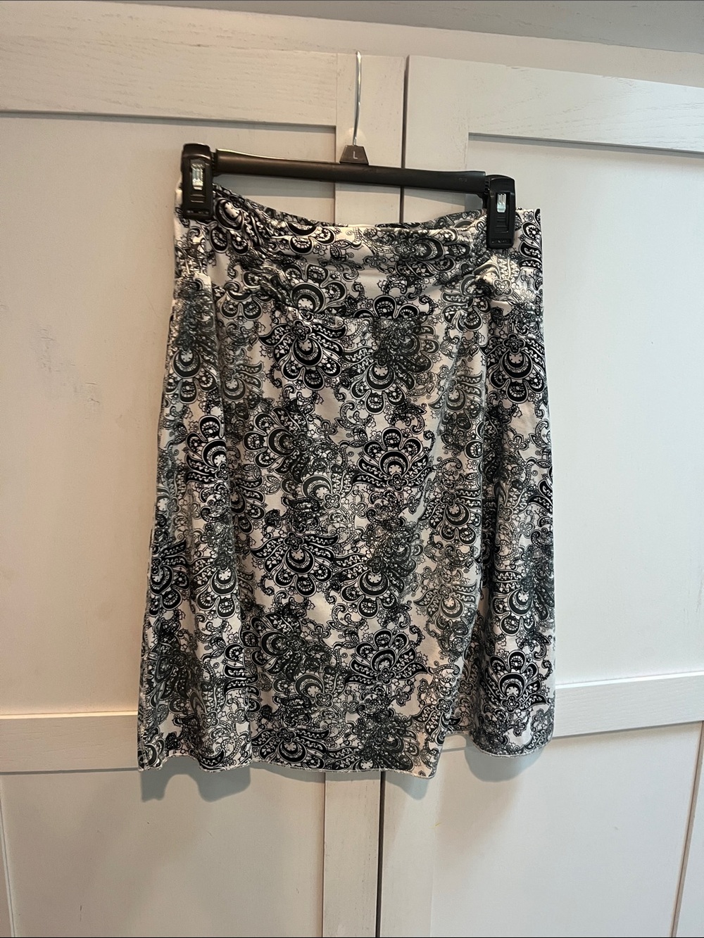 Tranquility by Colorado Clothing Black & White Paisley-Style A-Line Skirt